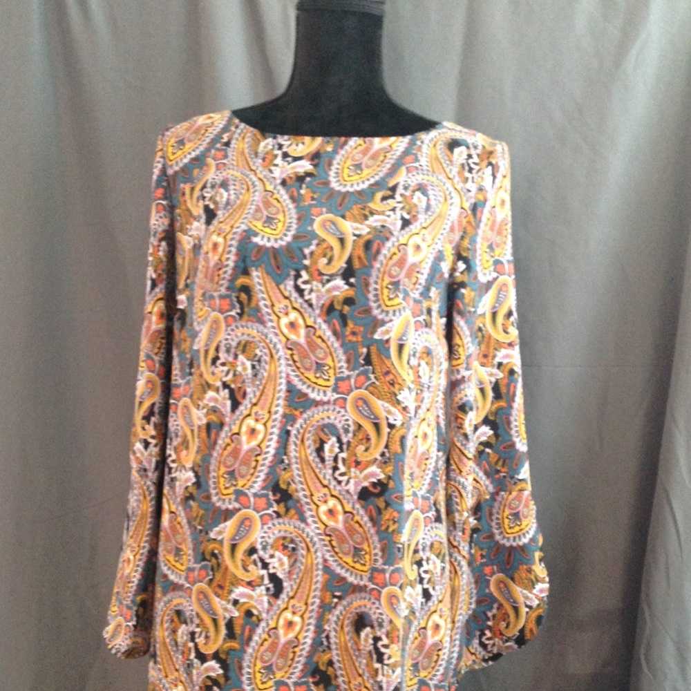 Women's dress